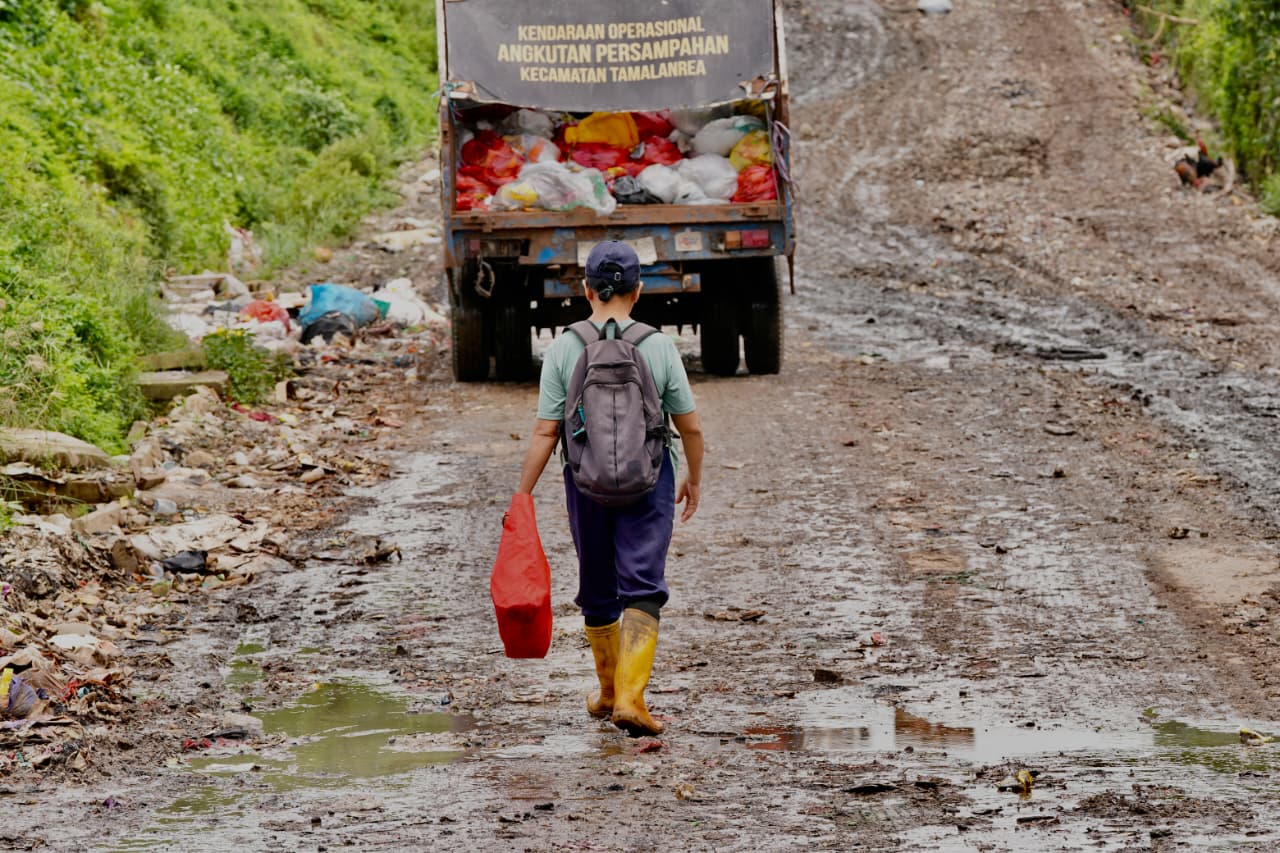 Menko Pangan Tinjau TPA Antang Makassar, Dorong Transformasi Pengelolaan Sampah Berkelanjutan untuk Ketahanan Pangan
