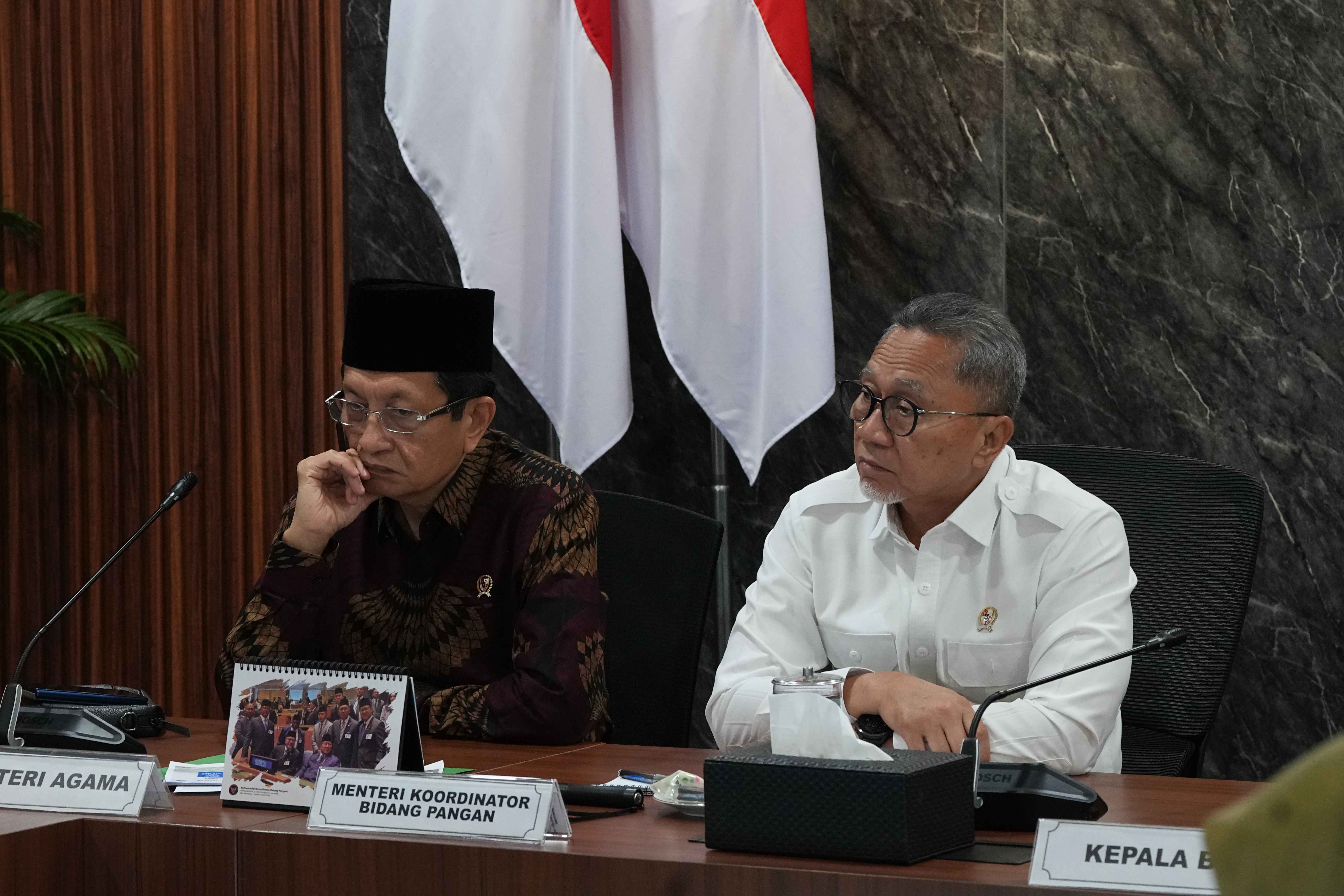 77256_zulhas-ungkap-data-penerima-mbg-di-pesantren-masih-minim_20260130142818.jpg