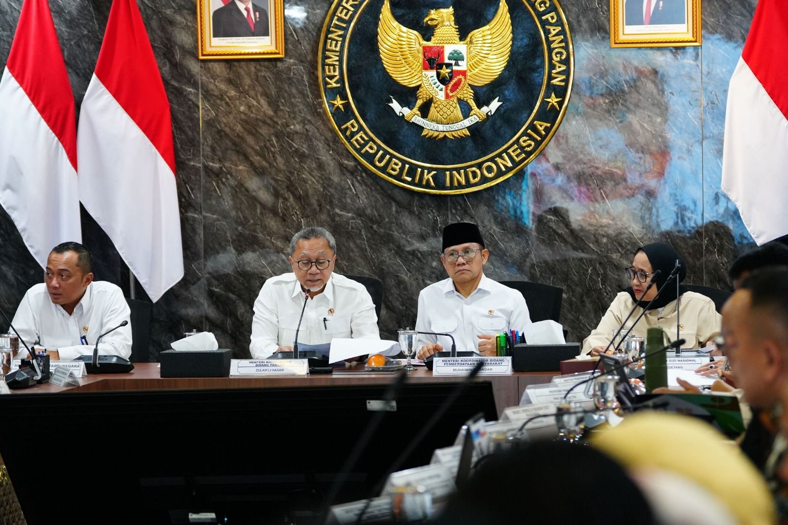 Menko Pangan Zulhas Ungkap Program MBG Boros Rp 1 Triliun Per Bulan