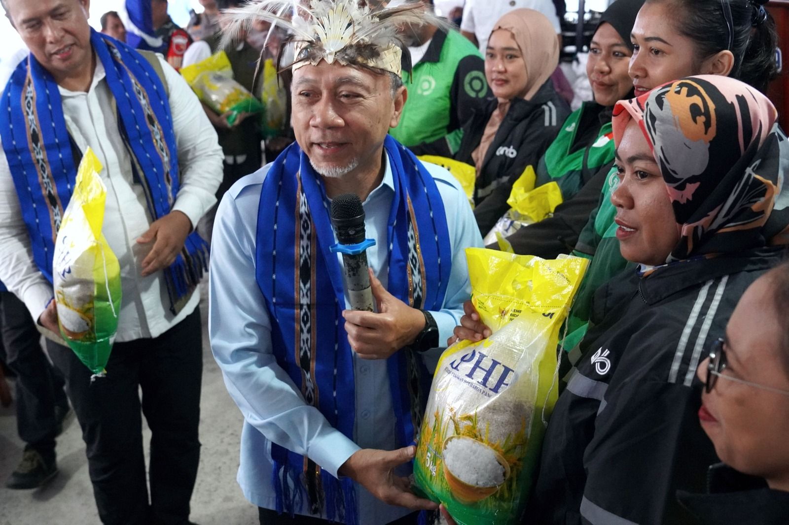 Dari Sorong, Zulhas Pastikan Program Pangan Jangkau Wilayah Timur