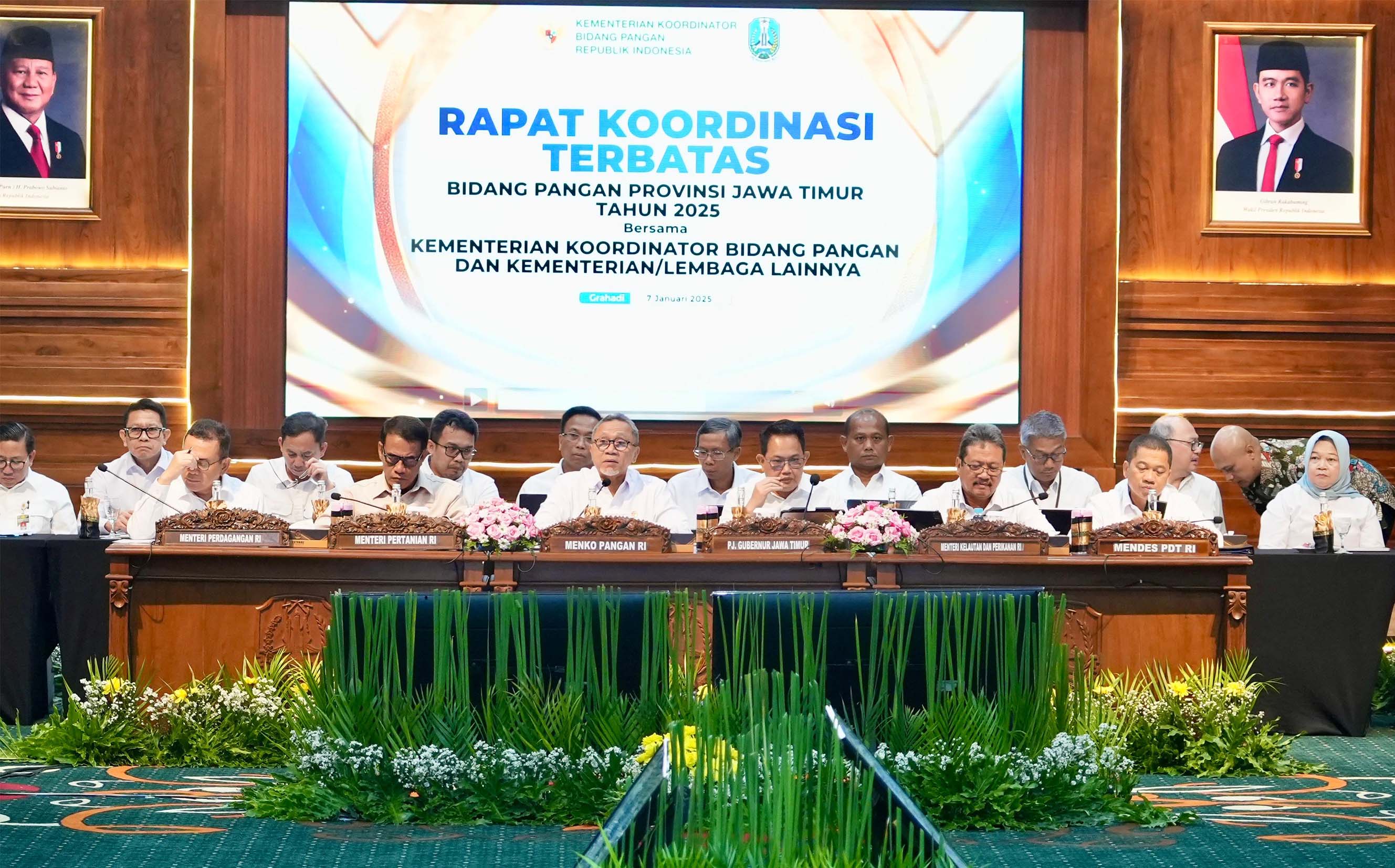 774976_rapat-koordinasi-kementerian-koordinasi-bidang-pangan-_20250212101755.jpg