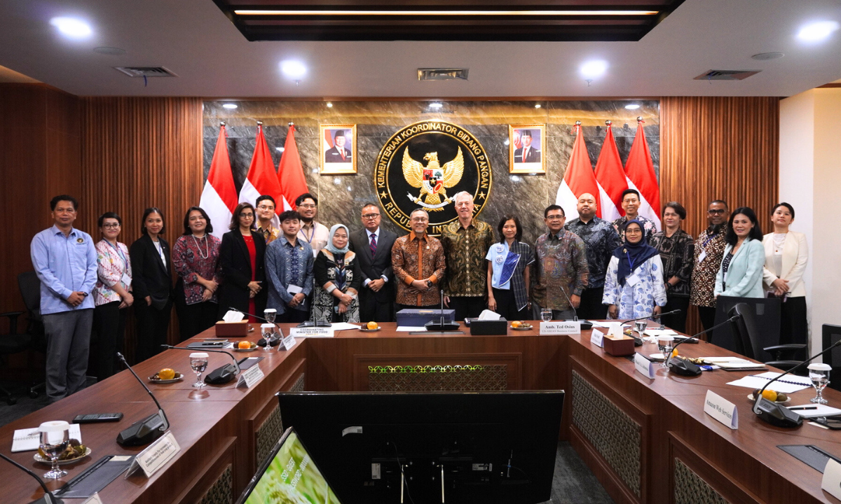 8146_kemenko-bidang-pangan-menyambut-delegasi-us-asean-business-council-usabc-_20251120112358.png